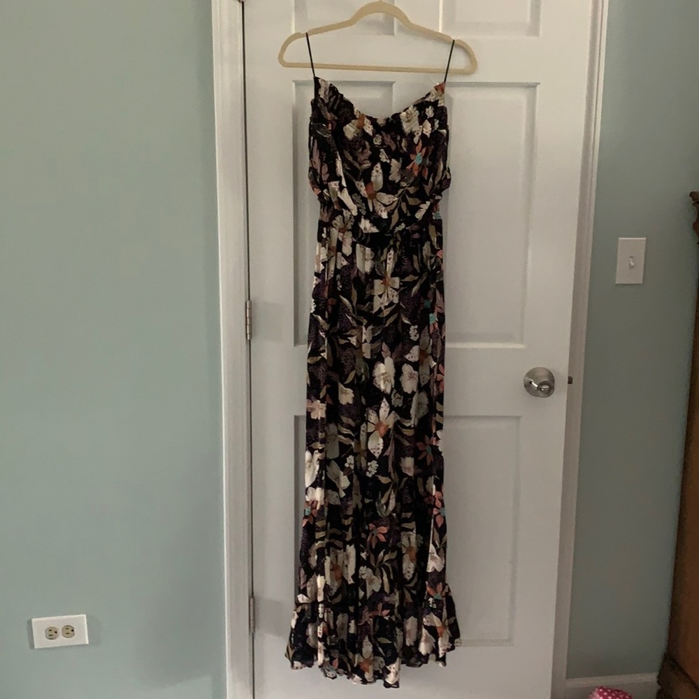Copper Closet Ladies strapless jumpsuit